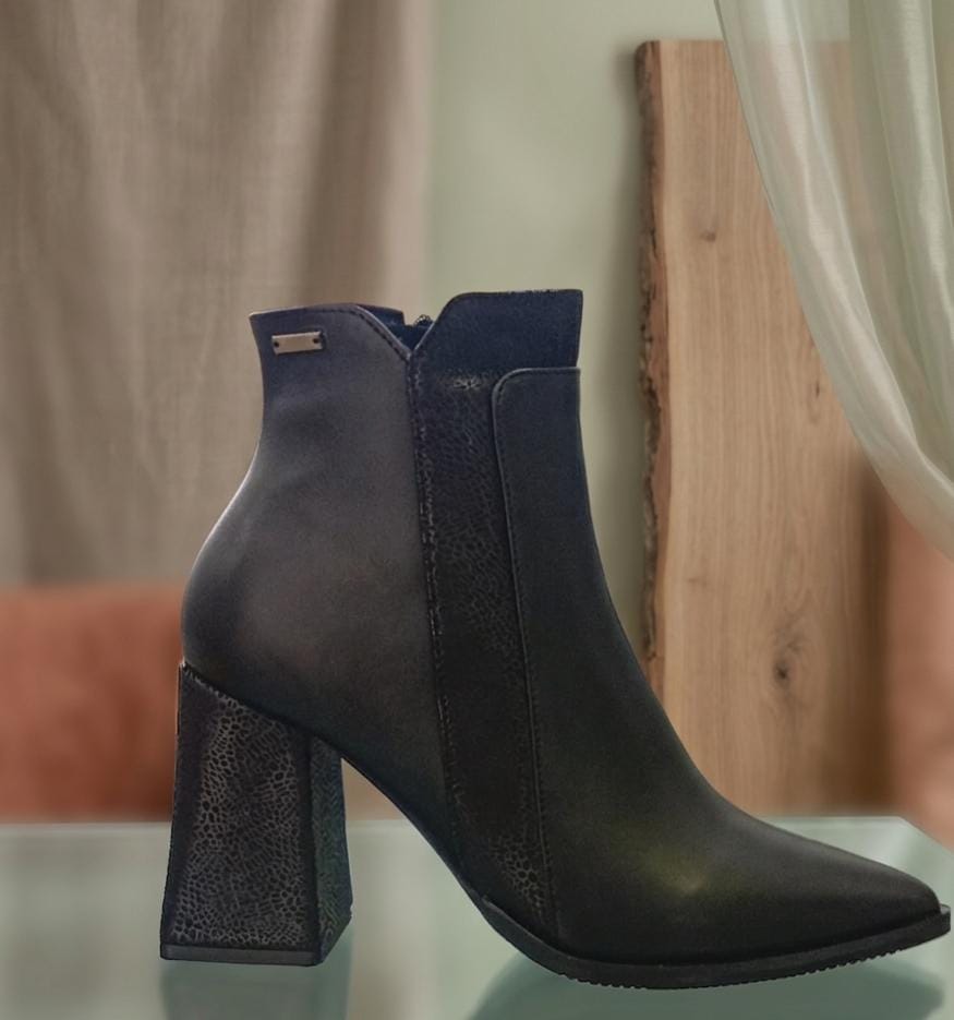 7A 255 CUERO NEGRO