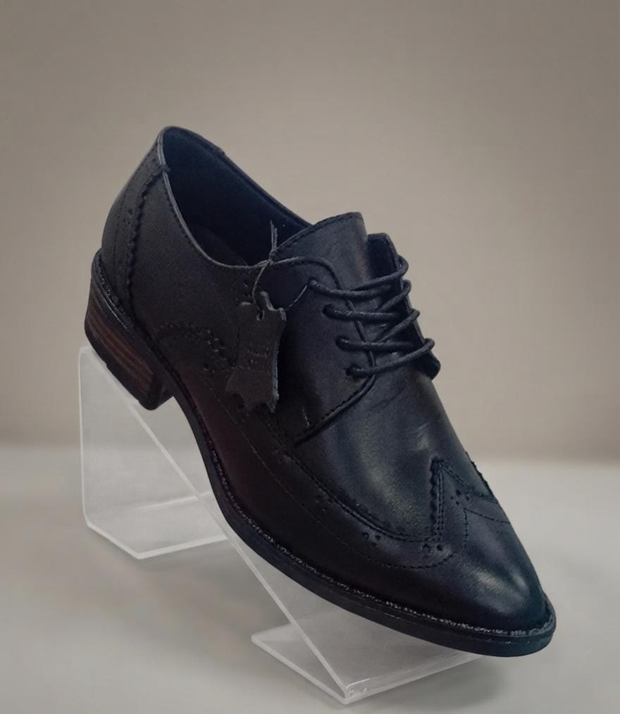 L15 CUERO NEGRO